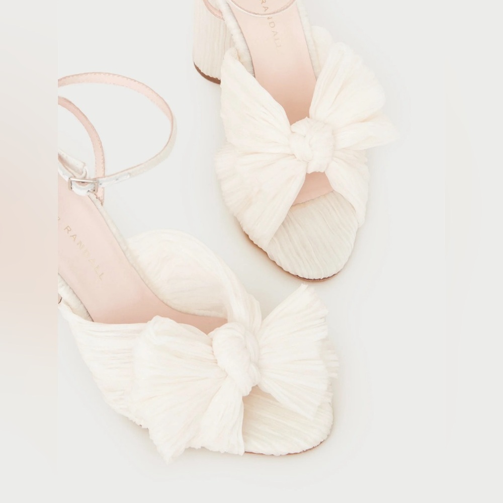 LOEFFLER RANDALL- Camellia Pearl Pleated Bow Heel